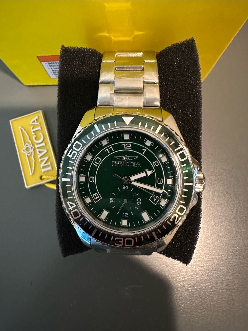 Invicta Model No. 47126 Pro Diver Men's Quartz Watch 44mm